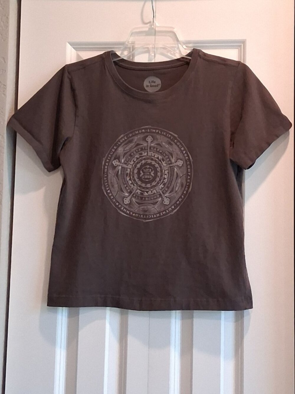 Life is Good Brown "Key to Happiness" Crusher Crop Tee Women's Size S